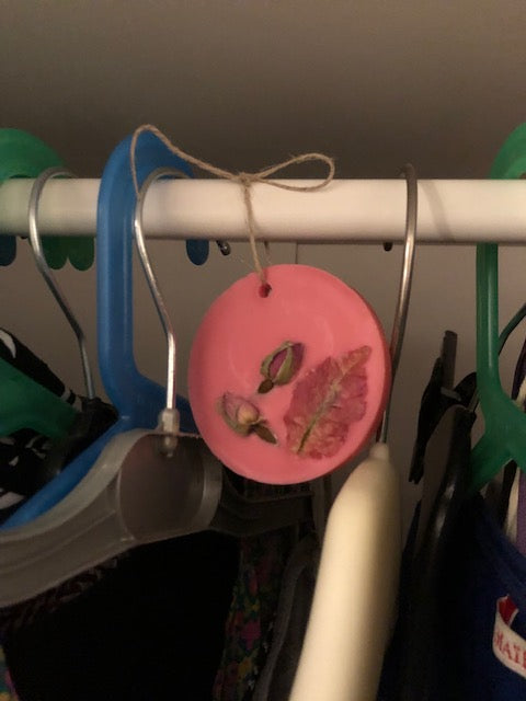 Suspensions parfumées Armoires et tiroirs COLLECTION ETE
